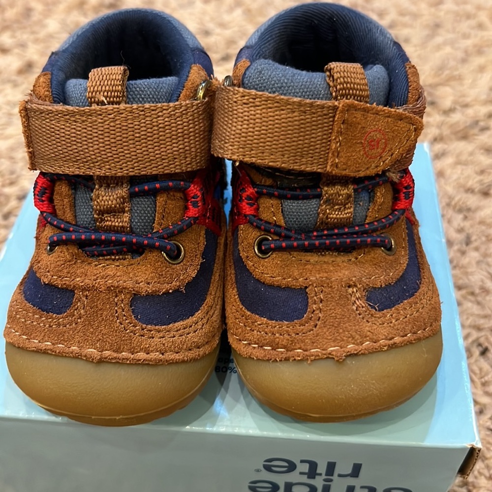 Stride Rite Atticus Boots - Picture 4 of 8